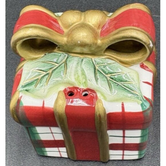 Fitz and Floyd Christmas Salt & Pepper Shakers Holiday Gift Giving Ceramic EUC - Picture 4 of 8